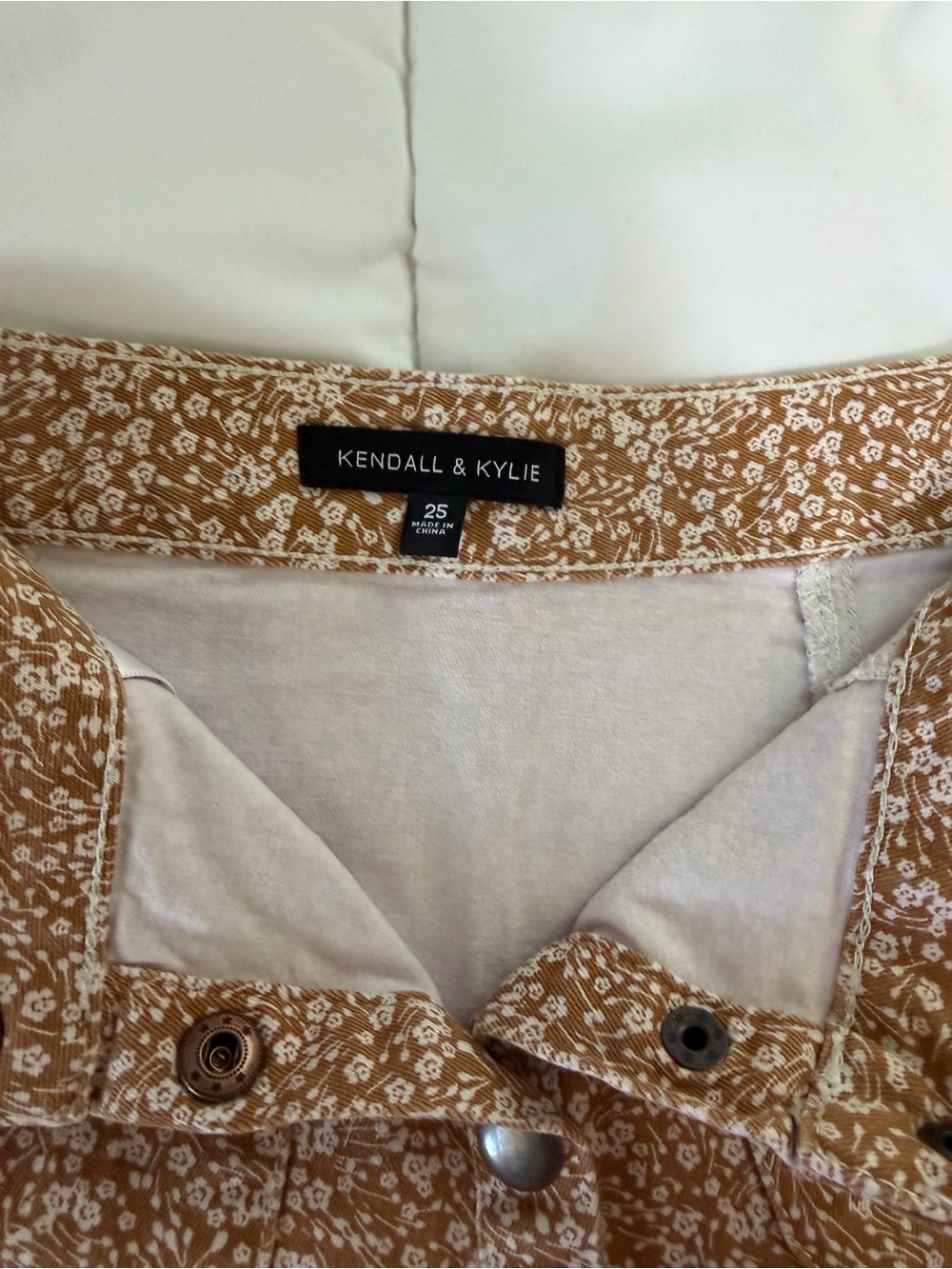 Kendall & Kylie Brown Floral Button-Front Skater Skirt - Picture 3 of 3
